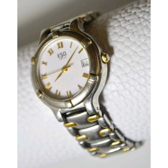 ESQ Swiss ESQUIRE - E5143 Quartz Watch- 26 mm-White-Silver  display picture 1